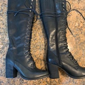 Steve Madden black black boots
